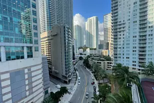 1155 Brickell Bay Dr, Miami, FL 33131 - Photo 12
