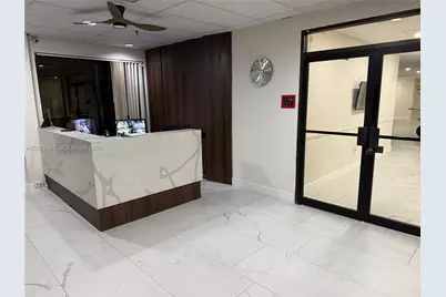 900 NE 195th St #618, Miami, FL 33179 - Photo 8