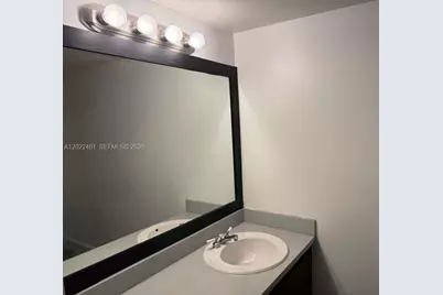 900 NE 195th St #618, Miami, FL 33179 - Photo 30