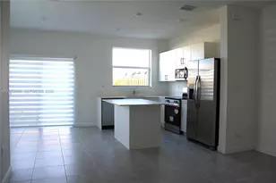 2617 SE 28th Dr, Homestead, FL 33035 - Photo 6