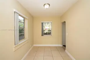 12245 NE 9th Ave, North Miami, FL 33161 - Photo 6