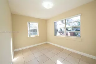 12245 NE 9th Ave, North Miami, FL 33161 - Photo 8