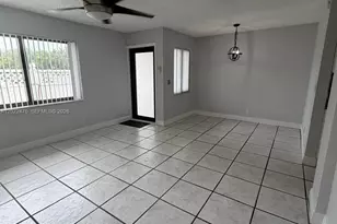 9116 NW 35th Pl, Sunrise, FL 33351 - Photo 2