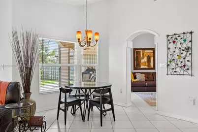 15891 SW 84th St, Miami, FL 33193 - Photo 18