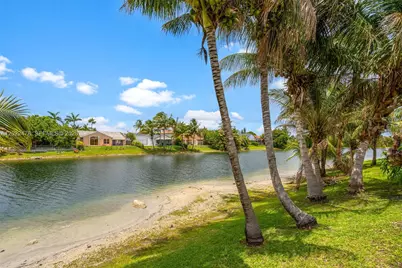 15891 SW 84th St, Miami, FL 33193 - Photo 8