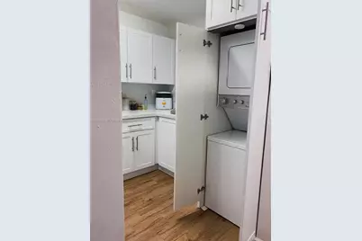 2775 W 52nd St #206, Hialeah, FL 33016 - Photo 26