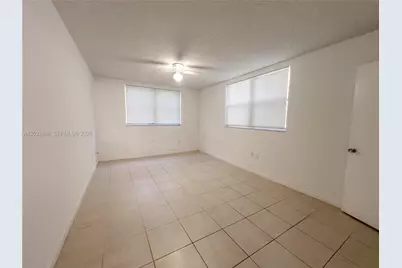 8245 Lake Dr #308, Doral, FL 33166 - Photo 4
