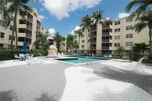 8245 Lake Dr, Doral, FL 33166 - Photo 6
