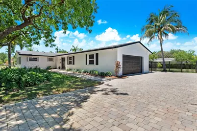 15700 SW 87th Ave, Palmetto Bay, FL 33157 - Photo 2