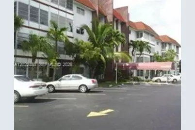 2061 NW 47th Ter #302, Lauderhill, FL 33313 - Photo 36