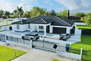 13430 SW 192nd St, Miami, FL 33177 - Photo 1