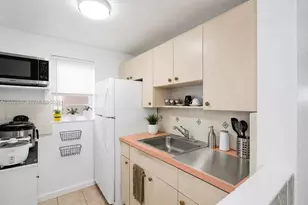 10901 N Kendall Dr, Miami, FL 33176 - Photo 4