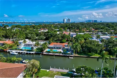 1141 NE 90th St, Miami, FL 33138 - Photo 8