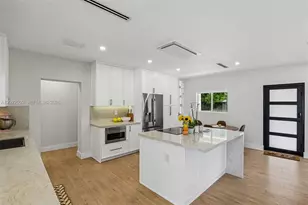 5620 SW 63rd Ct, South Miami, FL 33143 - Photo 8