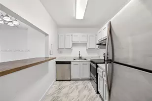 4174 Inverrary Dr, Lauderhill, FL 33319 - Photo 4