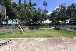 4020 Sapphire Cove, Weston, FL 33331 - Photo 32