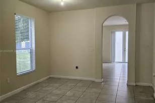 9530 SW 171st Ct, Miami, FL 33196 - Photo 6