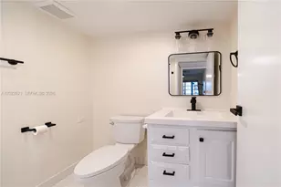 145 Brittany D, Delray Beach, FL 33446 - Photo 24