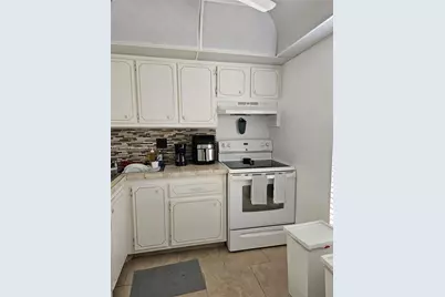145 Brittany D #145, Delray Beach, FL 33446 - Photo 4