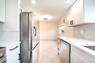 145 Brittany D, Delray Beach, FL 33446 - Photo 16
