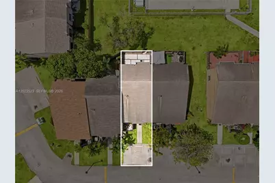 455 NE 210th Ter, Miami, FL 33179 - Photo 26