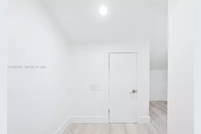 455 NE 210th Ter, Miami, FL 33179 - Photo 22