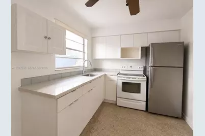 1426 SW 5th St #2, Miami, FL 33135 - Photo 10