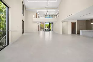 900 NE 75th St, Miami, FL 33138 - Photo 10