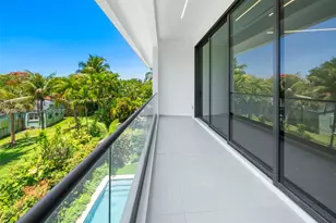 900 NE 75th St, Miami, FL 33138 - Photo 38
