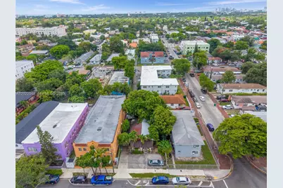 1568 SW 5th St, Miami, FL 33135 - Photo 8