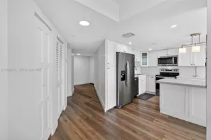 2401 Collins Ave, Miami Beach, FL 33140 - Photo 10
