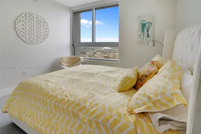90 SW 3rd St #4308, Miami, FL 33130 - Photo 16