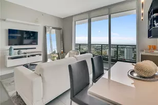 90 SW 3rd St, Miami, FL 33130 - Photo 8