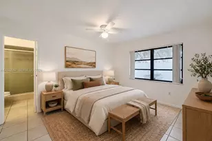 1571 NW 96th Way, Pembroke Pines, FL 33024 - Photo 12