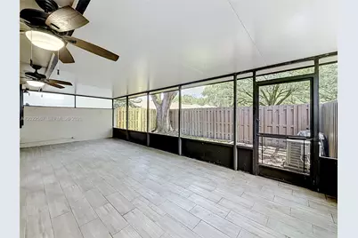 1571 NW 96th Way #1571, Pembroke Pines, FL 33024 - Photo 24