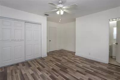 200 SW 64th Way, Pembroke Pines, FL 33023 - Photo 6