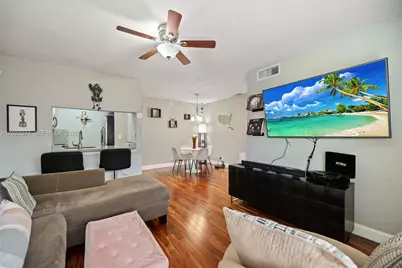 10049 Winding Lake Rd #202, Sunrise, FL 33351 - Photo 6