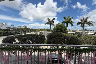 7266 SW 88th St, Miami, FL 33156 - Photo 2