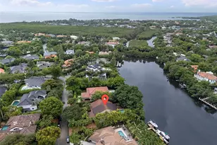 7244 E Lago Dr, Coral Gables, FL 33143 - Photo 6