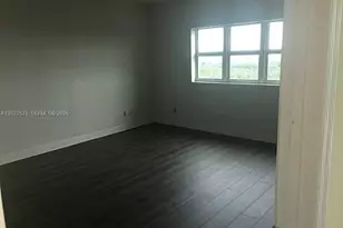 14951 Royal Oaks Ln, North Miami, FL 33181 - Photo 12