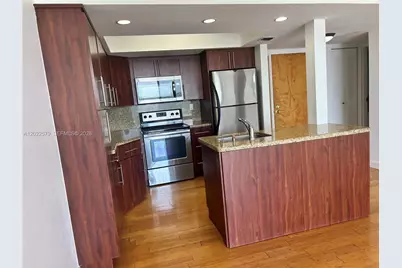 7601 E Treasure Dr #2104, North Bay Village, FL 33141 - Photo 6