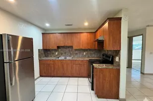 [Address not provided], Hallandale Beach, FL 33009 - Photo 10