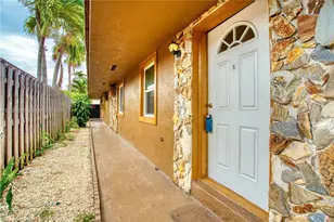 129 SE 4th Ave, Hallandale Beach, FL 33009 - Photo 2