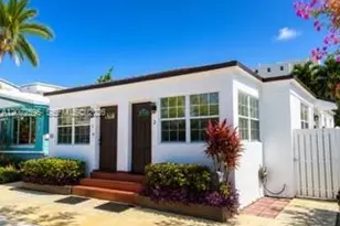 326 Polk St, Hollywood, FL 33019 - Photo 2