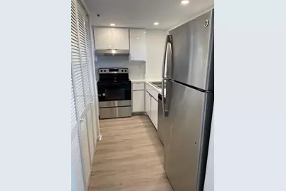 540 Brickell Key Dr #1600, Miami, FL 33131 - Photo 8