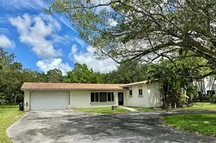 6801 SW 102nd Ave, Miami, FL 33173 - Photo 1