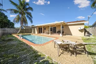 9650 NW 24th St, Sunrise, FL 33322 - Photo 12