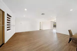 9650 NW 24th St, Sunrise, FL 33322 - Photo 4