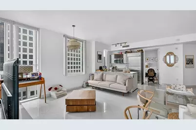 500 Brickell Ave #4102, Miami, FL 33131 - Photo 10