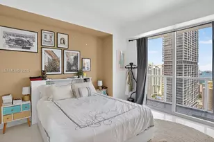 500 Brickell Ave, Miami, FL 33131 - Photo 16